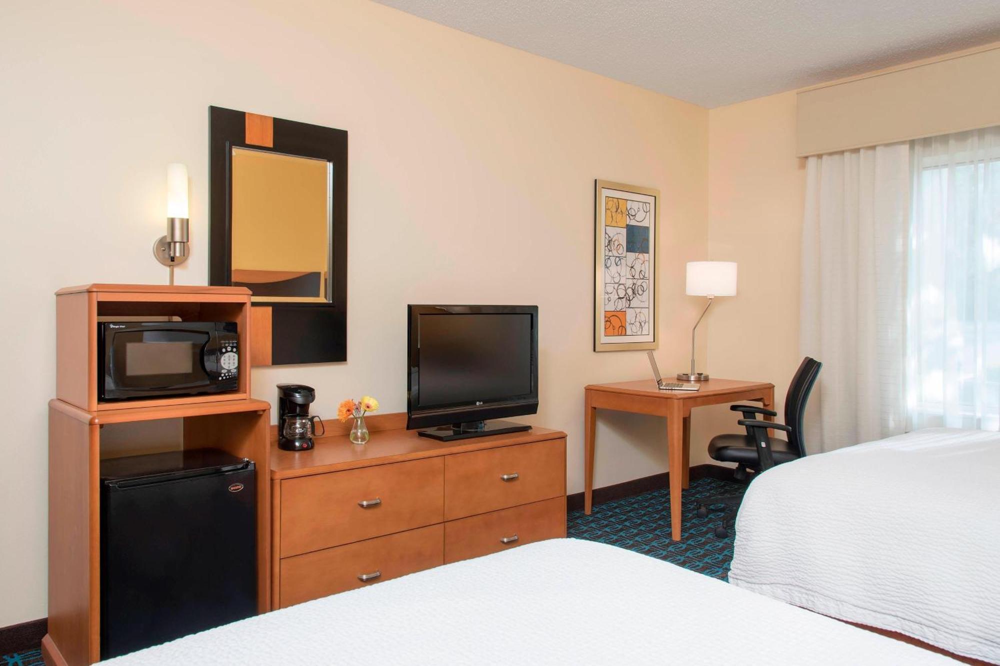 Fairfield Inn & Suites By Marriott בלומינגטון מראה חיצוני תמונה
