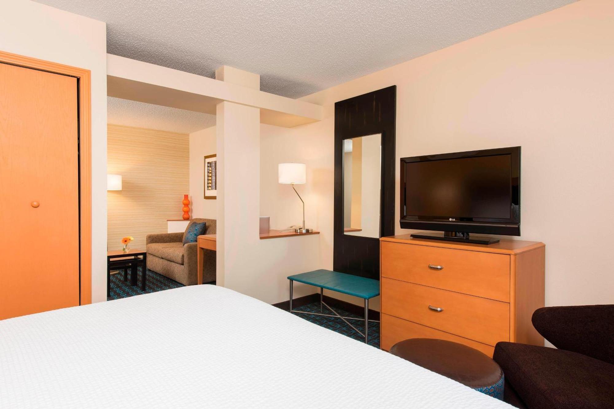 Fairfield Inn & Suites By Marriott בלומינגטון מראה חיצוני תמונה