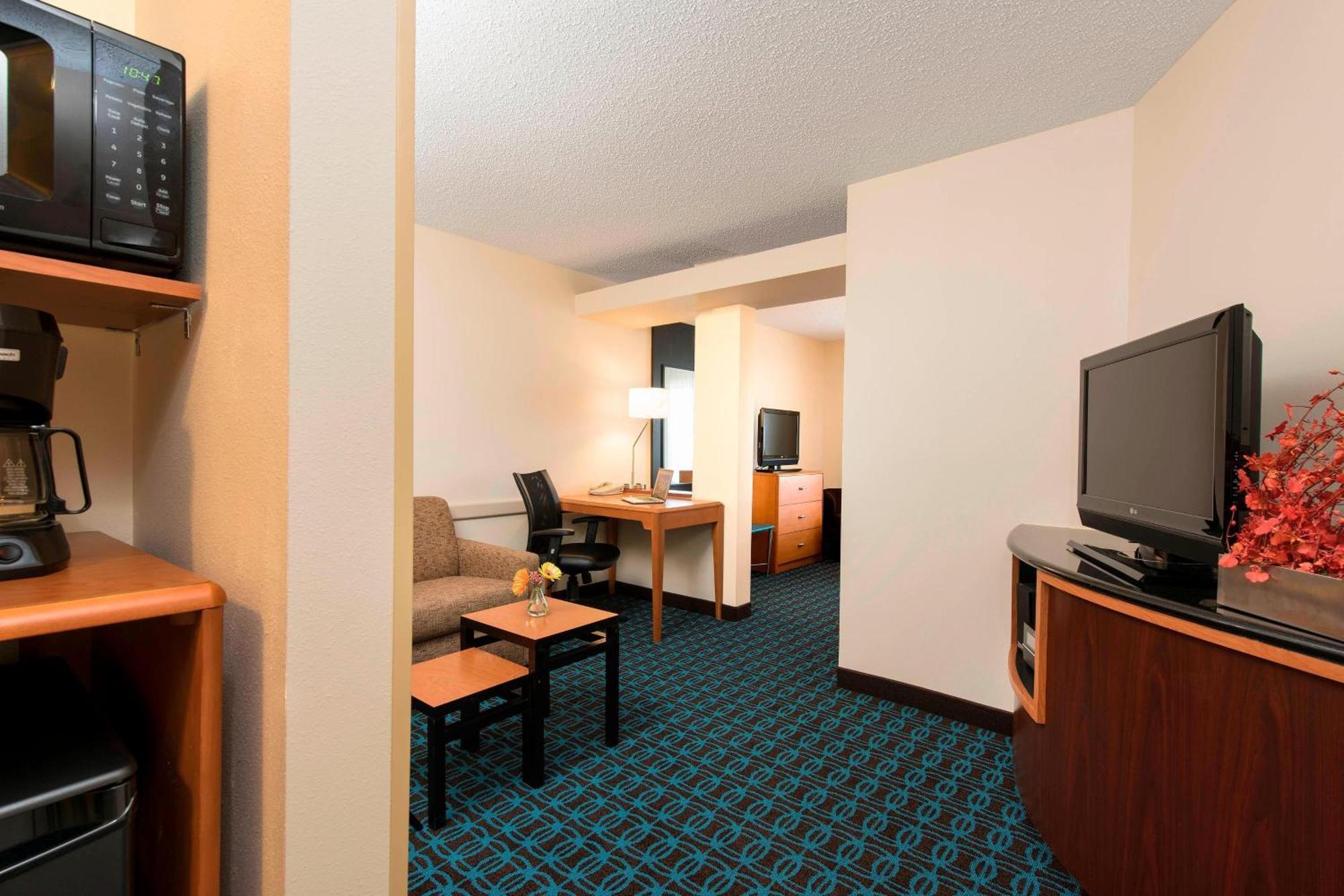 Fairfield Inn & Suites By Marriott בלומינגטון מראה חיצוני תמונה