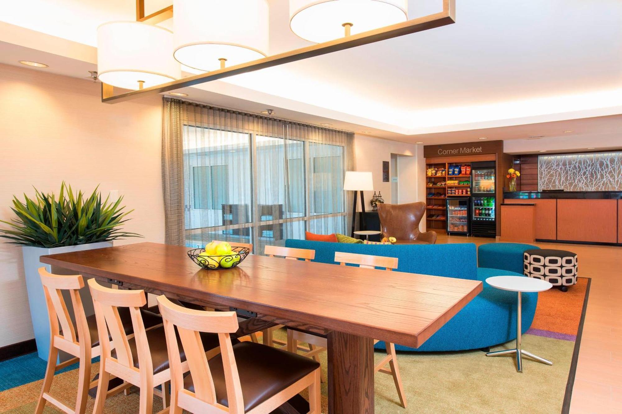 Fairfield Inn & Suites By Marriott בלומינגטון מראה חיצוני תמונה
