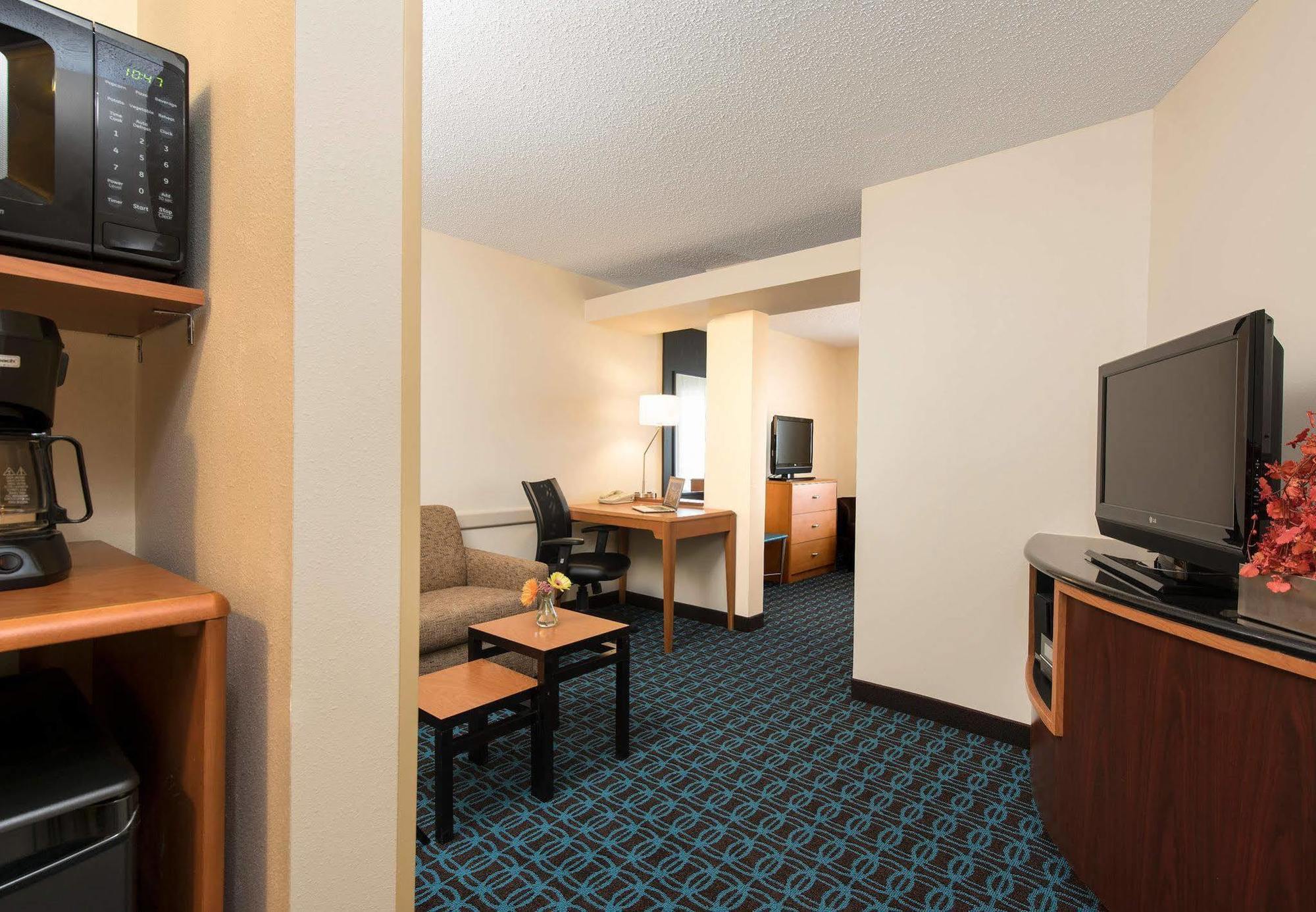 Fairfield Inn & Suites By Marriott בלומינגטון מראה חיצוני תמונה